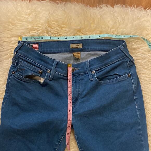 True Religion Casey Super Skinny Low Rise Denim Blue Jeans EUC Sz 27 Cotton - Picture 8 of 12